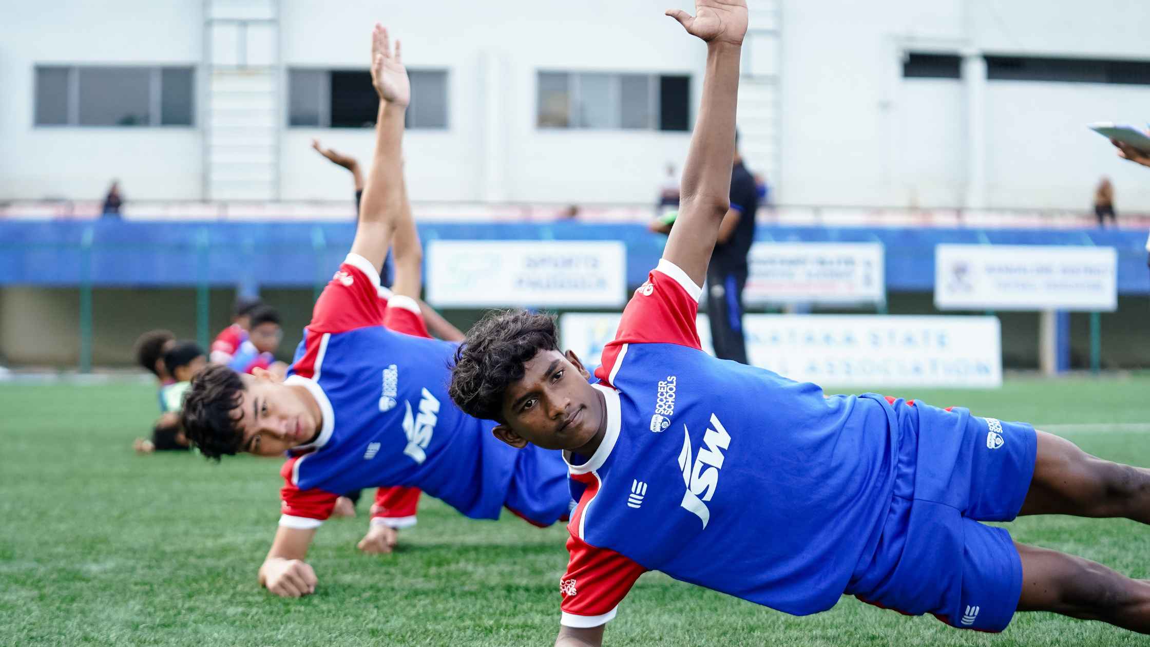 become a football player in india
